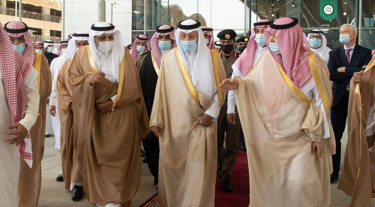 بالصور: أمير مكة يشهد حفل إعادة تسيير رحلات قطار الحرمين السريع
