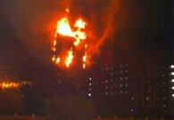بالصور: حريق في أحد المباني التي تقع خلف برج طريق الملك بكورنيش جدة