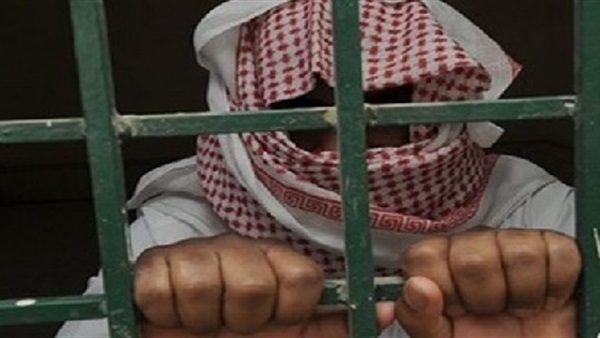 الحكم على مدمن سعودي بالسجن 10 أشهر و150 جلدة لمحاولته القوادة على زوجته بالرياض