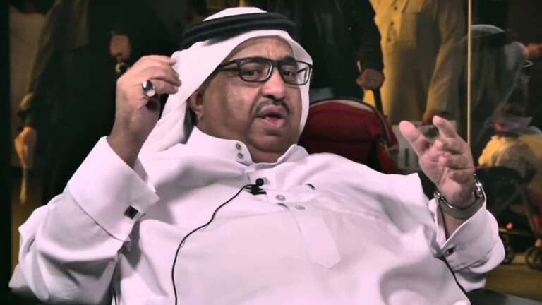 مجهولٌ يهشّم سيارة الإعلامي أبو عبدالكريم أمام مبنى بداية