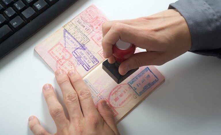 كيف تعرف مدة صلاحية التأشيرة بعد صدورها؟