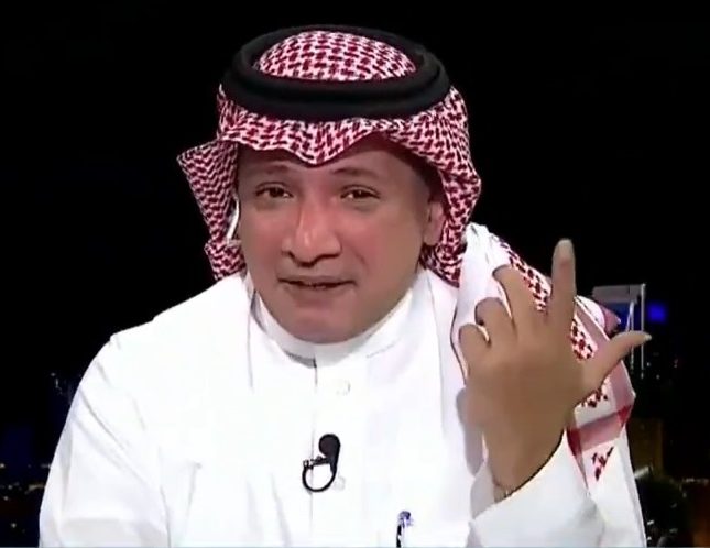 الفراج يسأل التويجري : ماهو شعورك وأنت خسران أربعة ؟ .. شاهد رد الأخير!