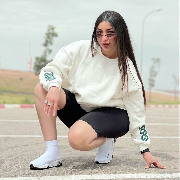 بالصور: دنيا بطمة تتعرض للهجوم بعد ظهورها بإطلالة مثيرة 168450516 1011665602691900 2805638231495489873 n