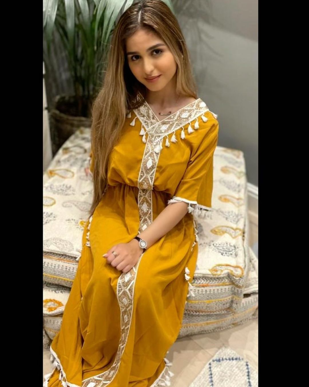 شاهد أول صورة لحلا الترك بعد أزمتها مع والدتها 176810546 459475291954886 1495626625497370047 n