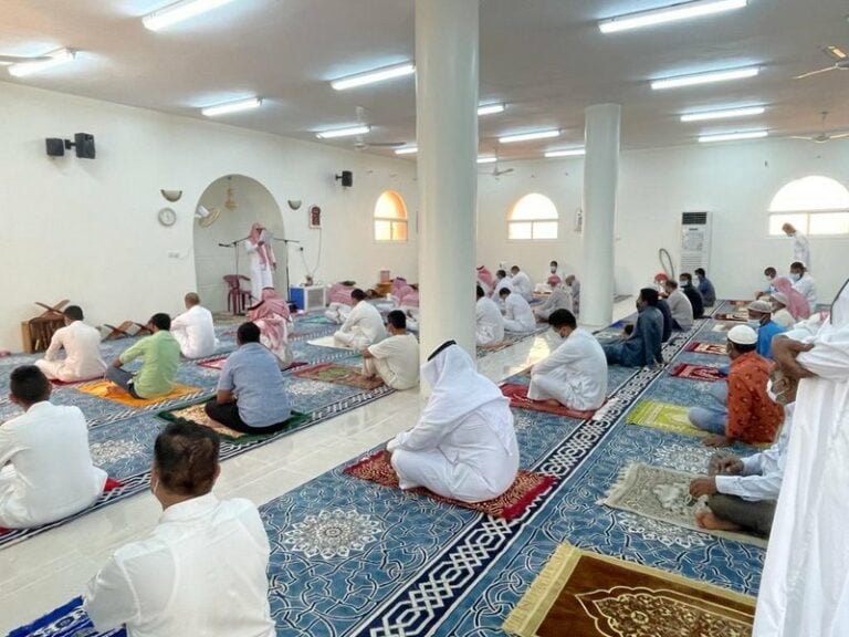 الشؤون الإسلامية تغلق 18 مسجدًا بشكل مؤقت في 6 مناطق