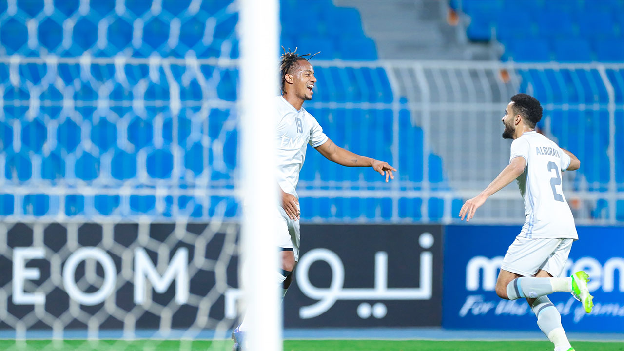 فيديو.. الهلال يمتع ويفوز على شباب أهلي دبي بدوري أبطال آسيا