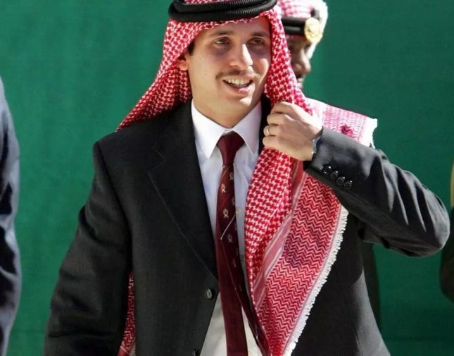 بالرغم من تورطه بالمؤامرة ضد الملك.. رئيس الوزراء الأردني: الأمير حمزة لن يحال للقضاء كبقية المتهمين