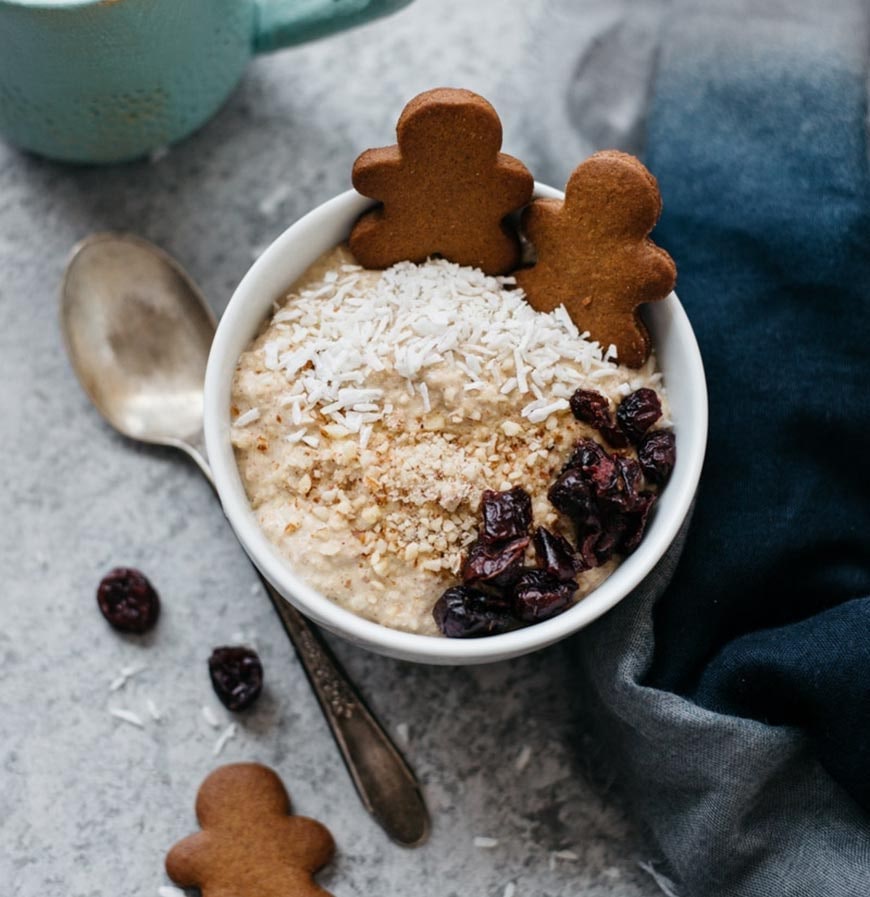 Gingerbread Overnight Oats 2 - نبض الخليج