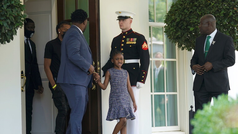 60ade0464c59b747cd1de155