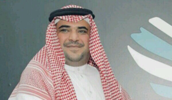 اسم سعود القحطاني يتصدر تويتر.. وعبدالرحمن بن مساعد يشارك بإعادة قصيدة للمستشار السابق