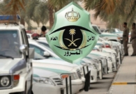 المرور يذكر مجدداً: السير ليلاً دون إضاءة أنوار المركبة مخالفة.. وهذه غرامتها