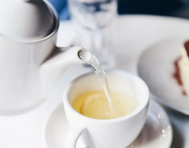 الكشف عن 3 أنواع من الشاي تطيل العمر