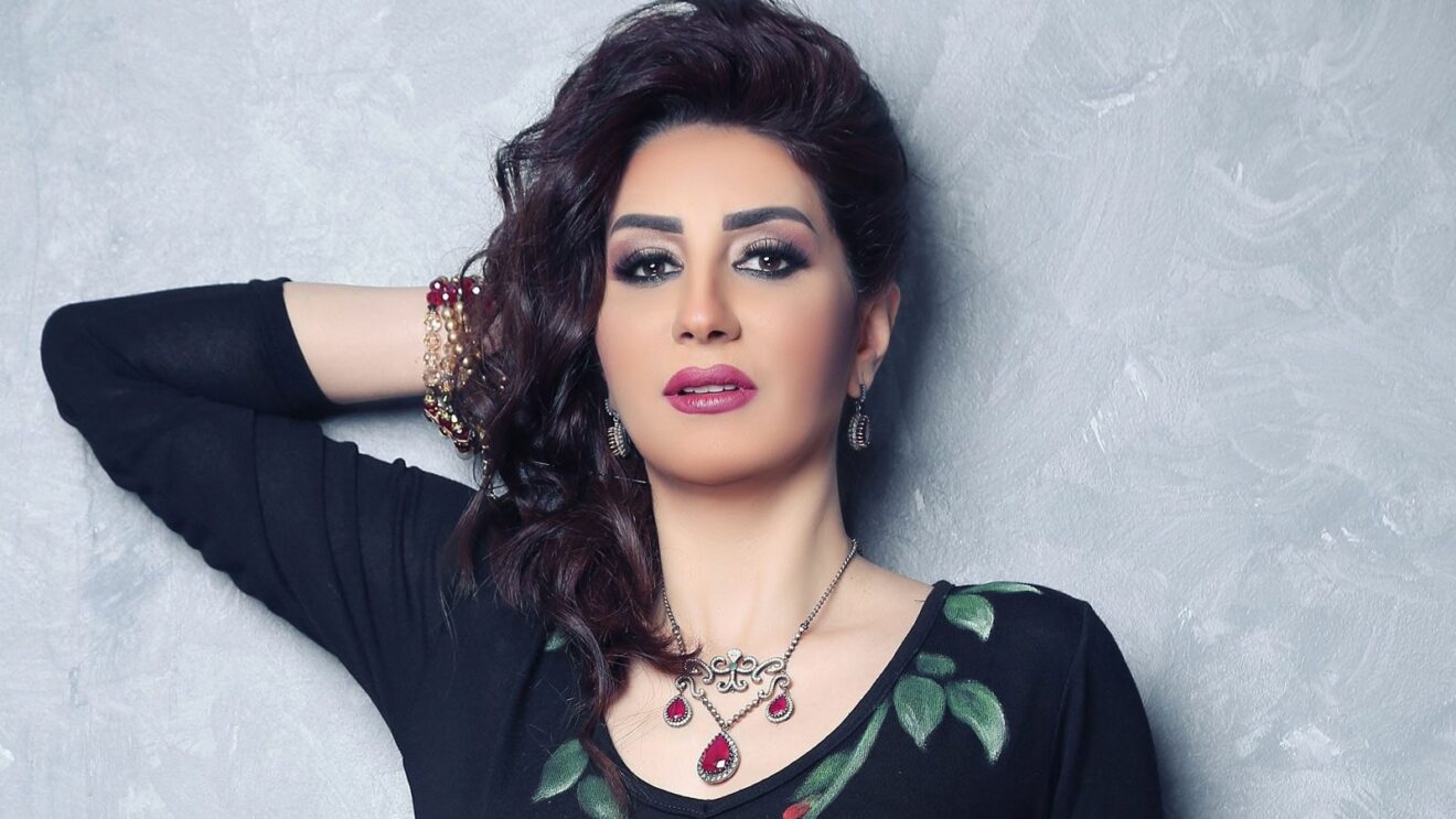 الفنانة المصرية وفاء عامر تقدم بلاغًا للنائب العام ضد صحفية اتهمتها بدهس شخص