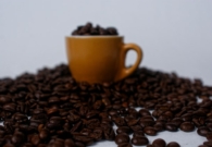 ما سبب ارتفاع أسعار البن والقهوة إلى أعلى مستوى في 10 سنوات؟