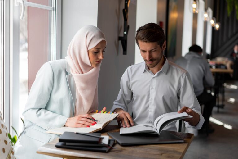 مكافأة نهاية الخدمة للمعلمين في المملكة .. كم تكون وكيفية حسابها؟