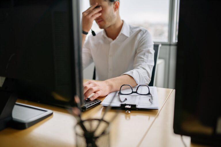 بدل الترحيل وقيمته في نظام العمل للموظفين المدنيين والعسكريين