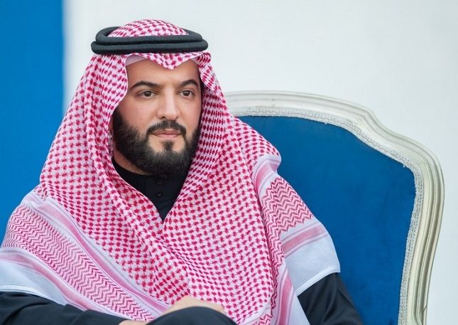 لجنة الانضباط تُغرم نادي الهلال وفهد بن نافل