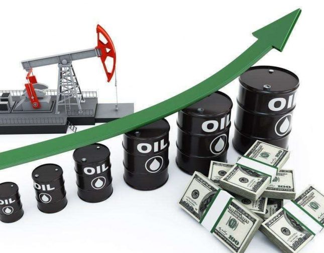 لأول مرة منذ 3سنوات.. ارتفاع سعر برميل النفط إلى مستوى قياسي جديد