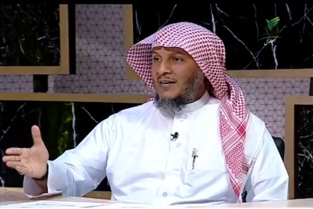 شاهد: الداعية حمد العقيق يروي قصته مع الأمير نايف حول والد البنائيين.. وكيف أدخل الإخوان لوزارته