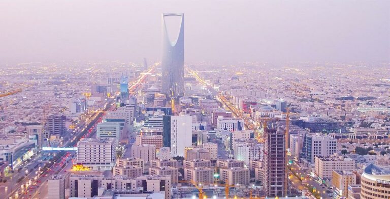 قناتا العربية والحدث تنقلان مقارهما من دبي إلى الرياض بدءاً من الشهر الجاري
