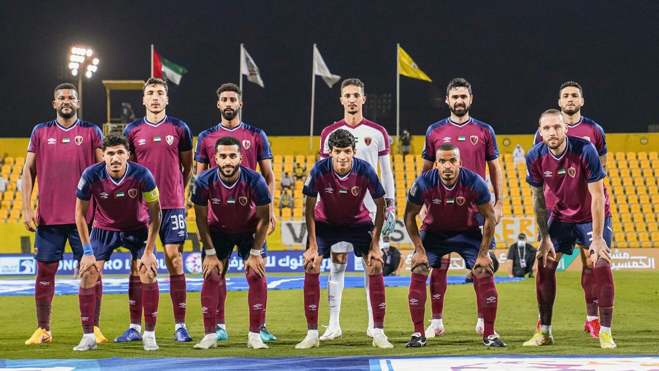 عبدالله حمد لاعب الوحدة يبكي بعد استبداله مبكرا أمام الوصل -فيديو