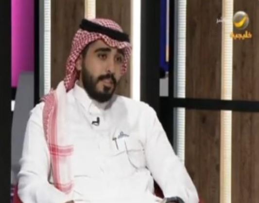 شاهد متخصص قانوني يوضح متى يتم محاسبة الفتيات على ظهورهن في السوشيال ميديا بملابس غير لائقة