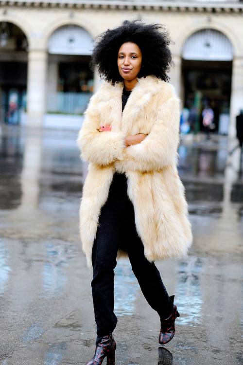 أخطاء تجنبيها عند اختيار ملابسك الشتوية how to dress for winter 273545 1543287902106 image.500x0c - أخطاء تجنبيها عند اختيار ملابسك الشتوية