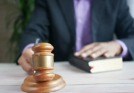 تخصص القانون في السعودية وفروعه ونسب القبول للجنسين