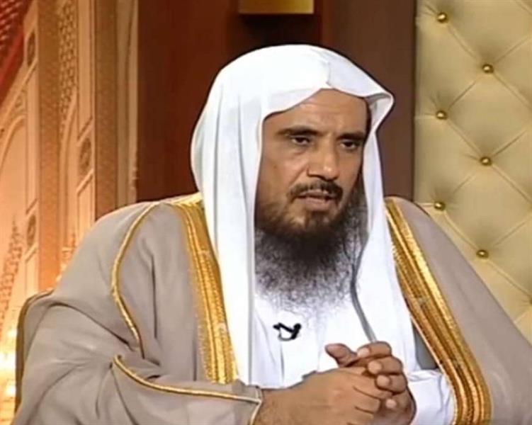 بالفيديو: هل عدم الرد على اتصال الوالدين يعتبر من العقوق؟.. الشيخ الخثلان يرد