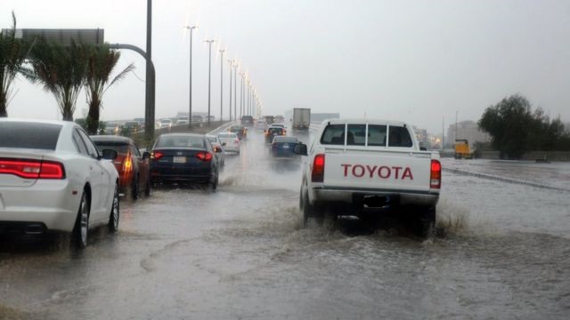 أمطار وسيول وبرد.. الأرصاد يكشف تفاصيل الحالة الجوية على مناطق المملكة خلال الـ72 ساعة القادمة