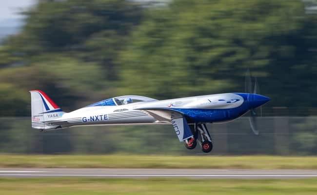 رولز رويس تعلن عن أسرع طائرة كهربائية بالكامل في العالم