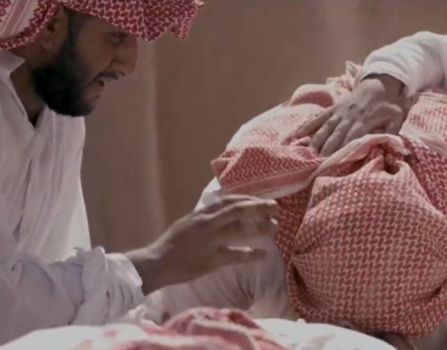 بالفيديو: مؤرخان سعوديان يرويان تفاصيل قصة سنة لا تنسى في تاريخ نجد.. عندما اجتمع الوباء والجوع معًا
