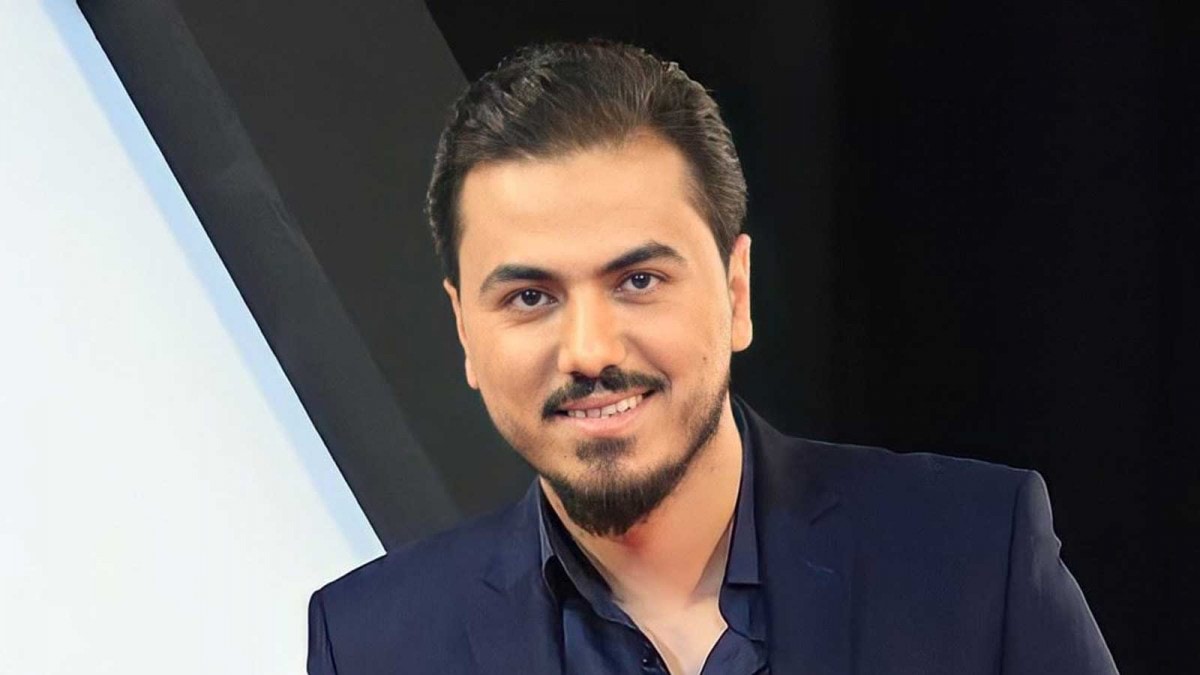 بعد محمد رمضان.. نزار الفارس يدخن الشيشة في برنامج تلفزيوني