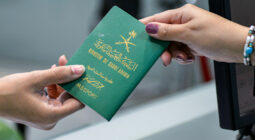 الجوازات توضح آلية تغيير الصورة في جواز السفر