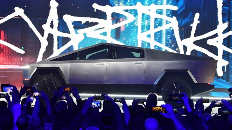 في ضربة جديدة للمشروع.. تسلا تؤجل إطلاق Cybertruck حتى عام 2023