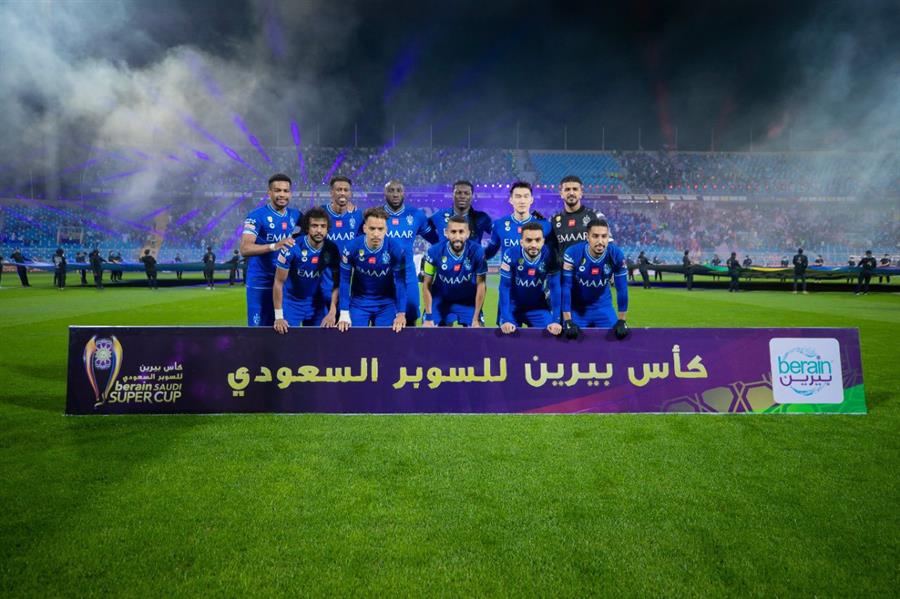 الوليد بن طلال يوجه رسالة للاعبي الهلال بعد التتويج بالسوبر