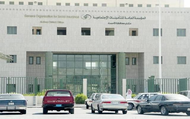 هل يحق لصاحب العمل التسجيل في التأمينات؟ هكذا جاوبت التأمينات