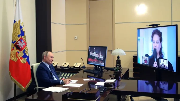 واشنطن: بوتين تصله معلومات مضللة عن أداء الجيش في أوكرانيا