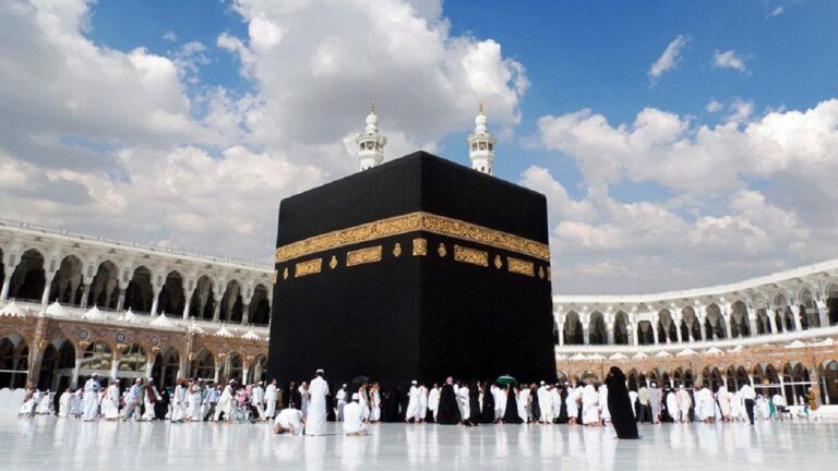 الحج تسمح بإصدار تصاريح العمرة للأطفال من عمر 5 سنوات بشرط