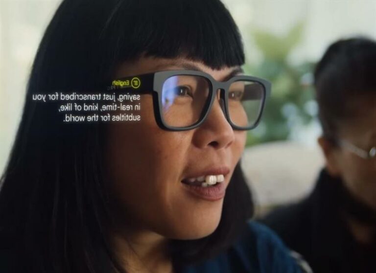 جوجل تعلن عن نظارات يمكنها ترجمة المحادثات النصية والصوتية مباشرةً
