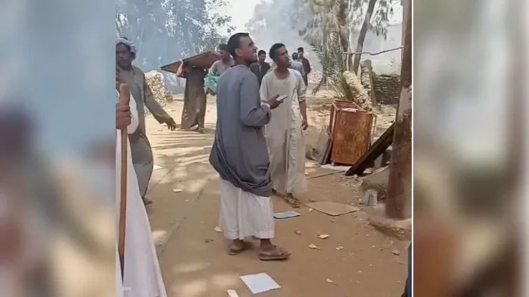 فيديو من مصر.. إحراق منزل المصري مستريح رابع وبلاغات ضد آخرين