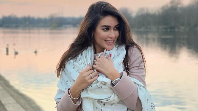 بعيدًا عن ردود الفعل على إعلان انفصالها.. ياسمين صبري تمارس الرياضة أمام البحر- صور