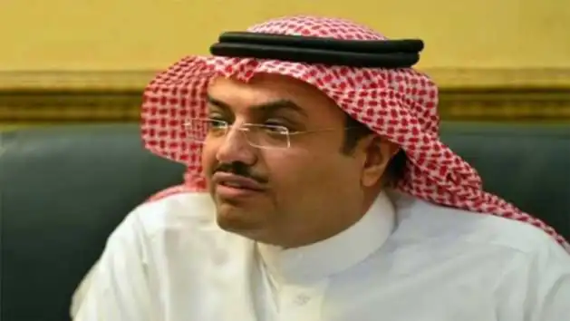 النمر يكشف عن معلومة خاطئة ومنتشرة بشأن العسل الطبيعي