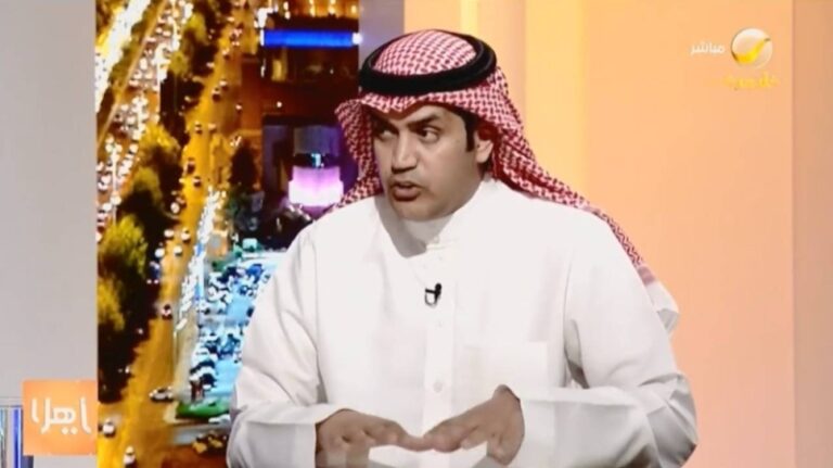 بالفيديو: كاتب سعودي ينتقد حالة التضخيم التي لازمت واقعة فتيات جزر المالديف