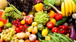 ارتفاع أسعار أغلب السلع الغذائية والخضراوات بالأسواق السعودية
