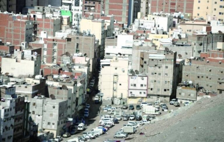 لتنفيذ الإزالة: البدء في إخلاء عقارات حي الكدوة بمكة.. والكشف عن المساحة المستهدفة