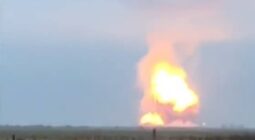 شاهد لحظة انفجار مستودع ذخيرة روسي بالقرم
