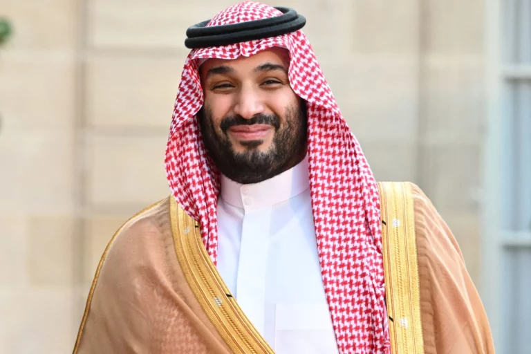 مسؤول سعودي يكشف دور ولي العهد الشخصي والمباشر في عملية تبادل الأسرى