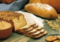 تناول الخبز والرز الأبيض يزيد فرص الإصابة بهذا المرض الخطير
