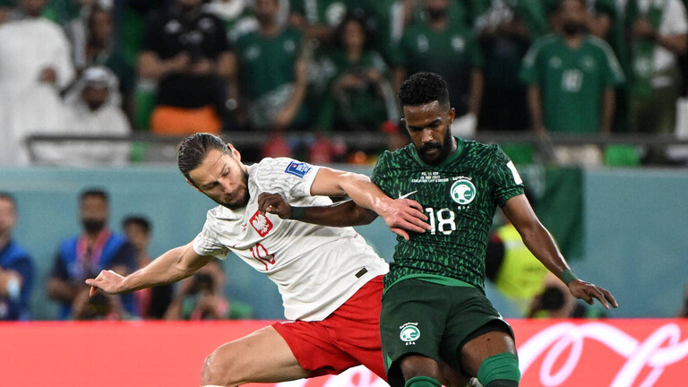 عبد الرحمن بن مساعد يكشف أخطاء الحكم في مباراة منتخب بلاده أمام نظيره البولندي